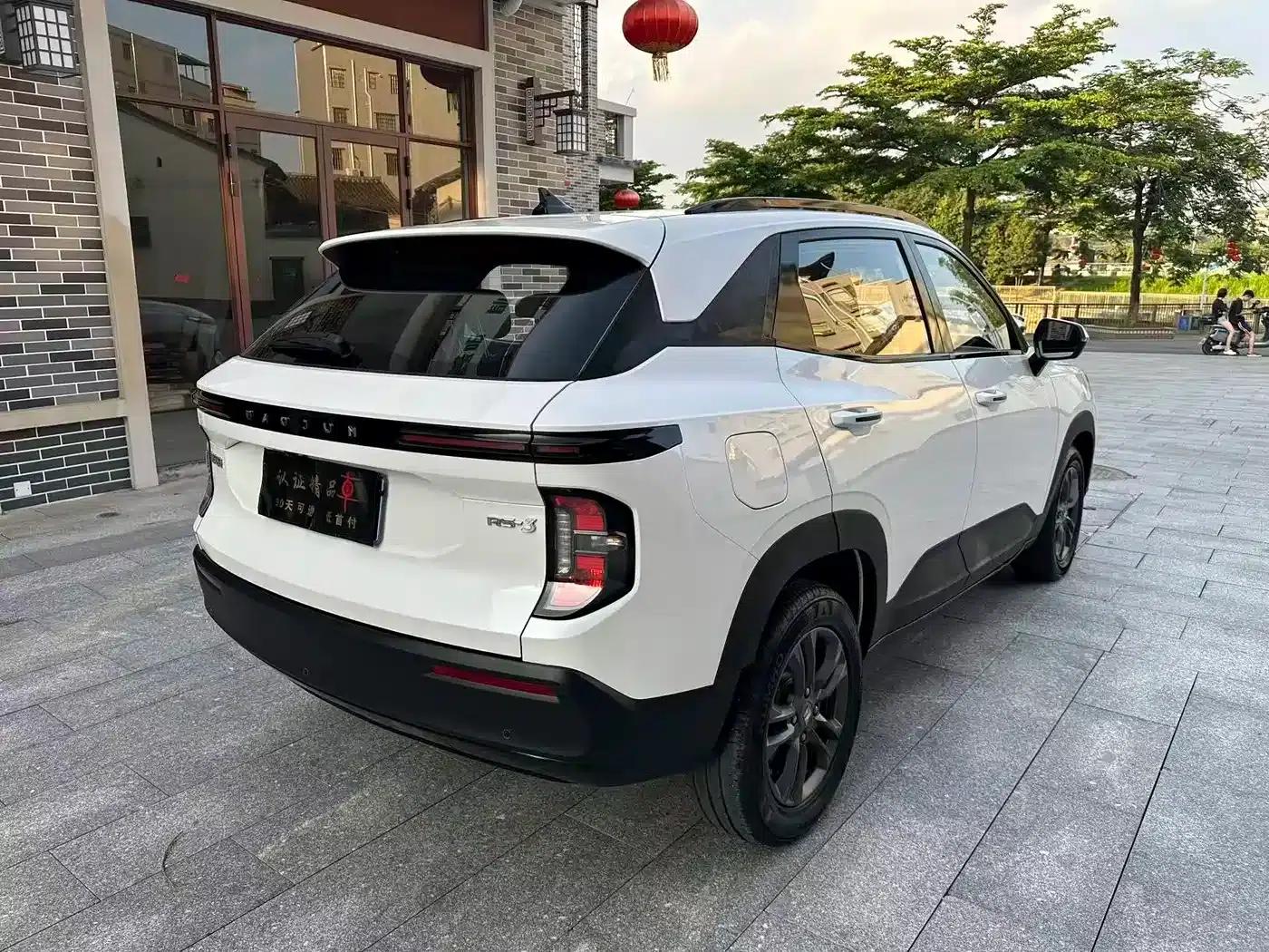 Baojun RS-3 2020 1.5L CVT 24-Hour Online Luxury Edition — миниатюра 4