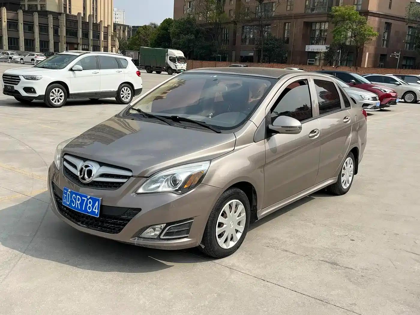 Beijing Automotive E-Series 2013 Sedan 1.3L Manual Special Edition — миниатюра 1
