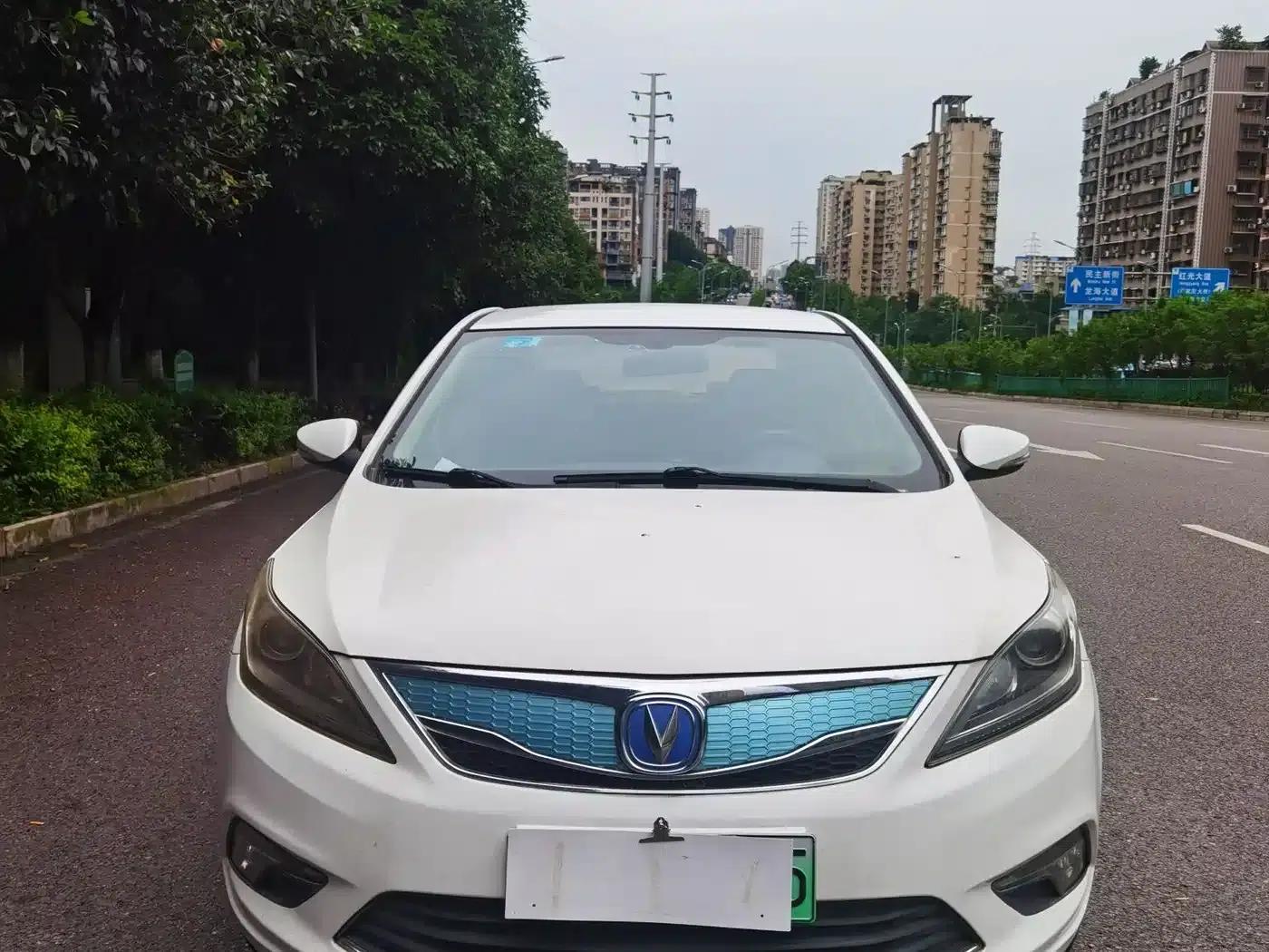 Changan Eado New Energy 2018 EV300 Enjoy Edition — миниатюра 2