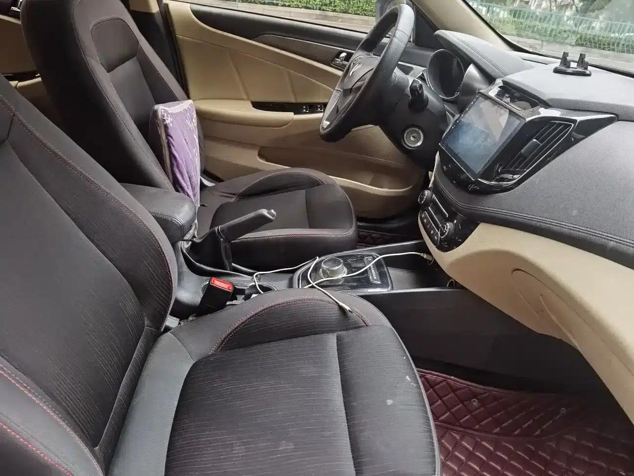 Changan Eado New Energy 2018 EV300 Enjoy Edition — миниатюра 12
