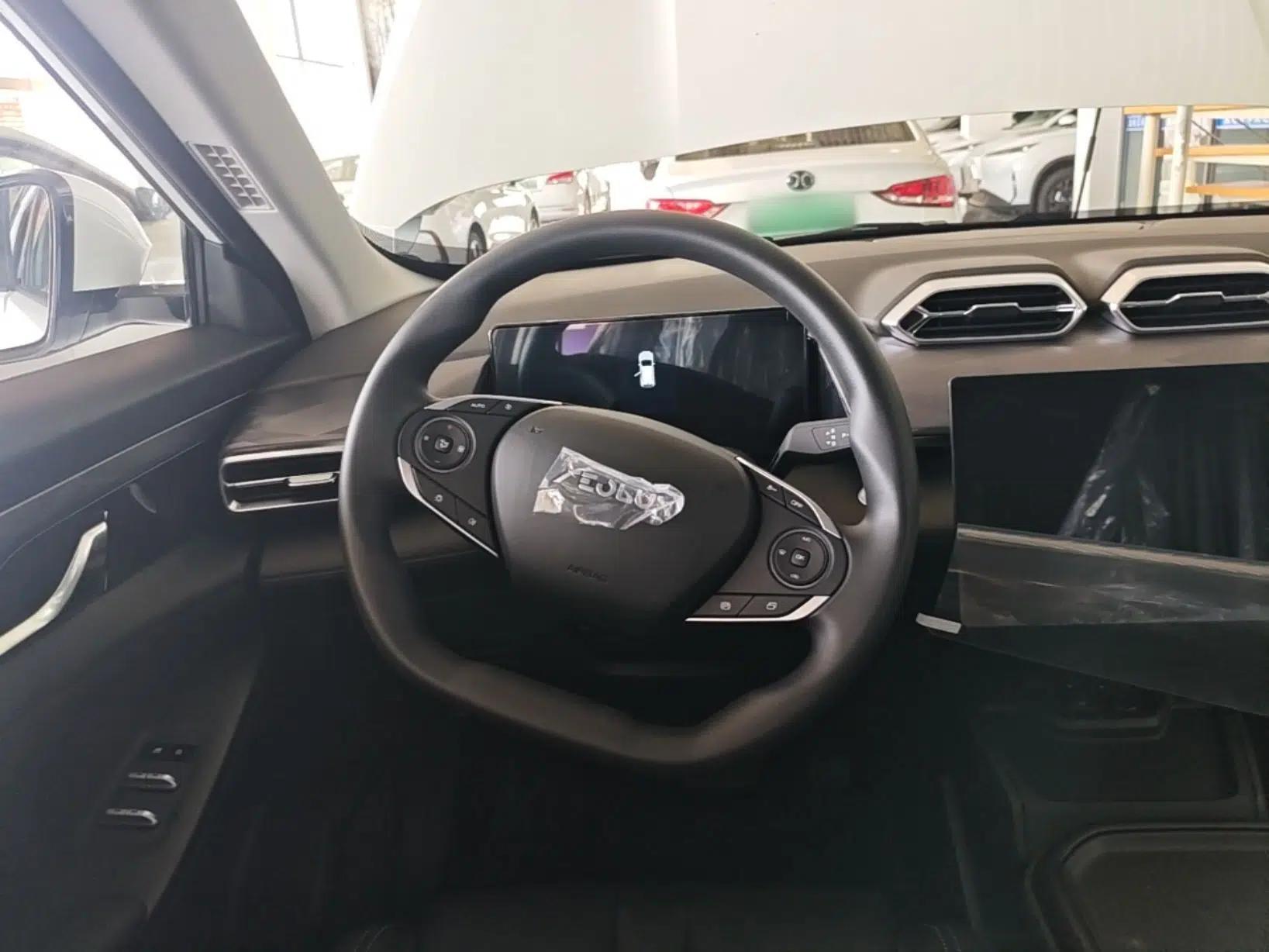 Dongfeng Aeolus SKY EV01 2025 530 km AIR Elite Edition — миниатюра 13