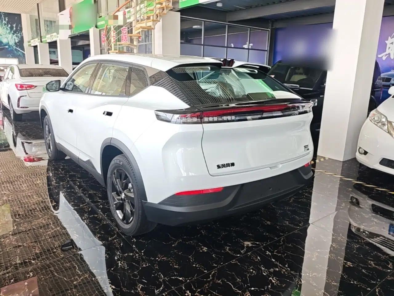 Dongfeng Aeolus SKY EV01 2025 530 km AIR Elite Edition — миниатюра 4