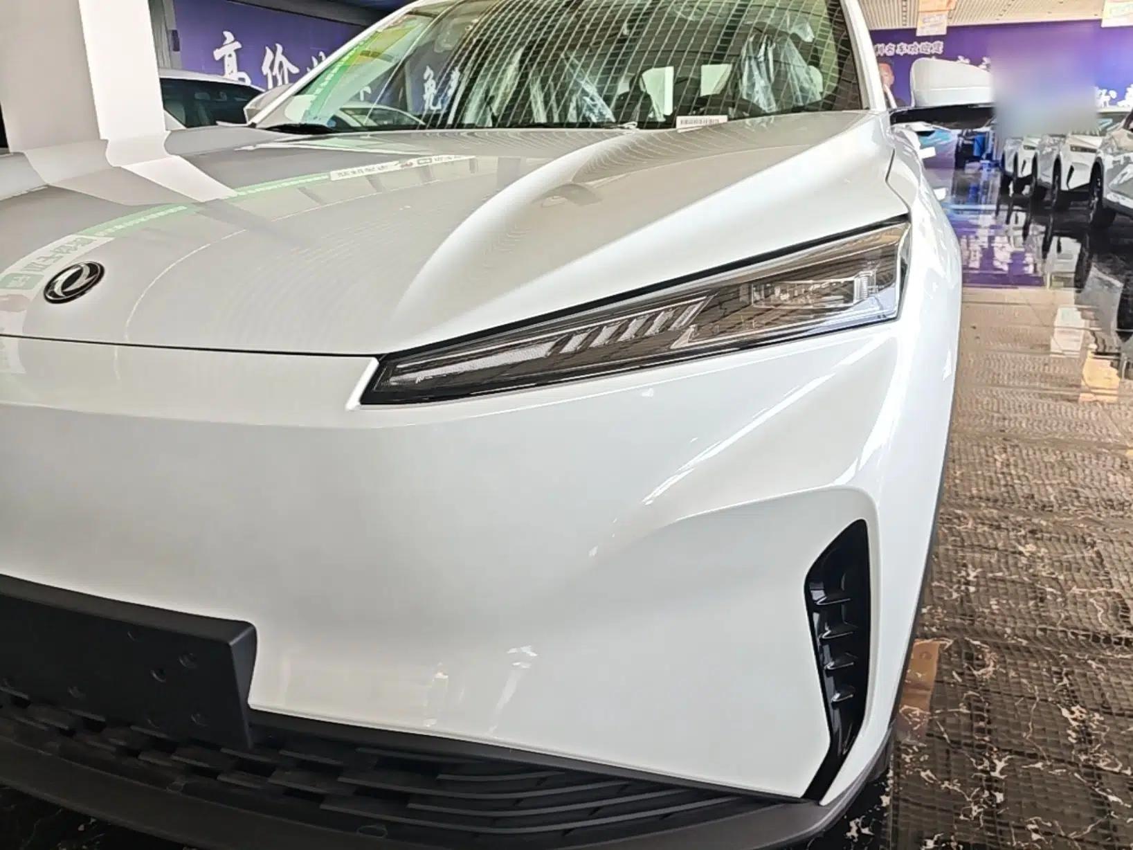 Dongfeng Aeolus SKY EV01 2025 530 km AIR Elite Edition — миниатюра 8