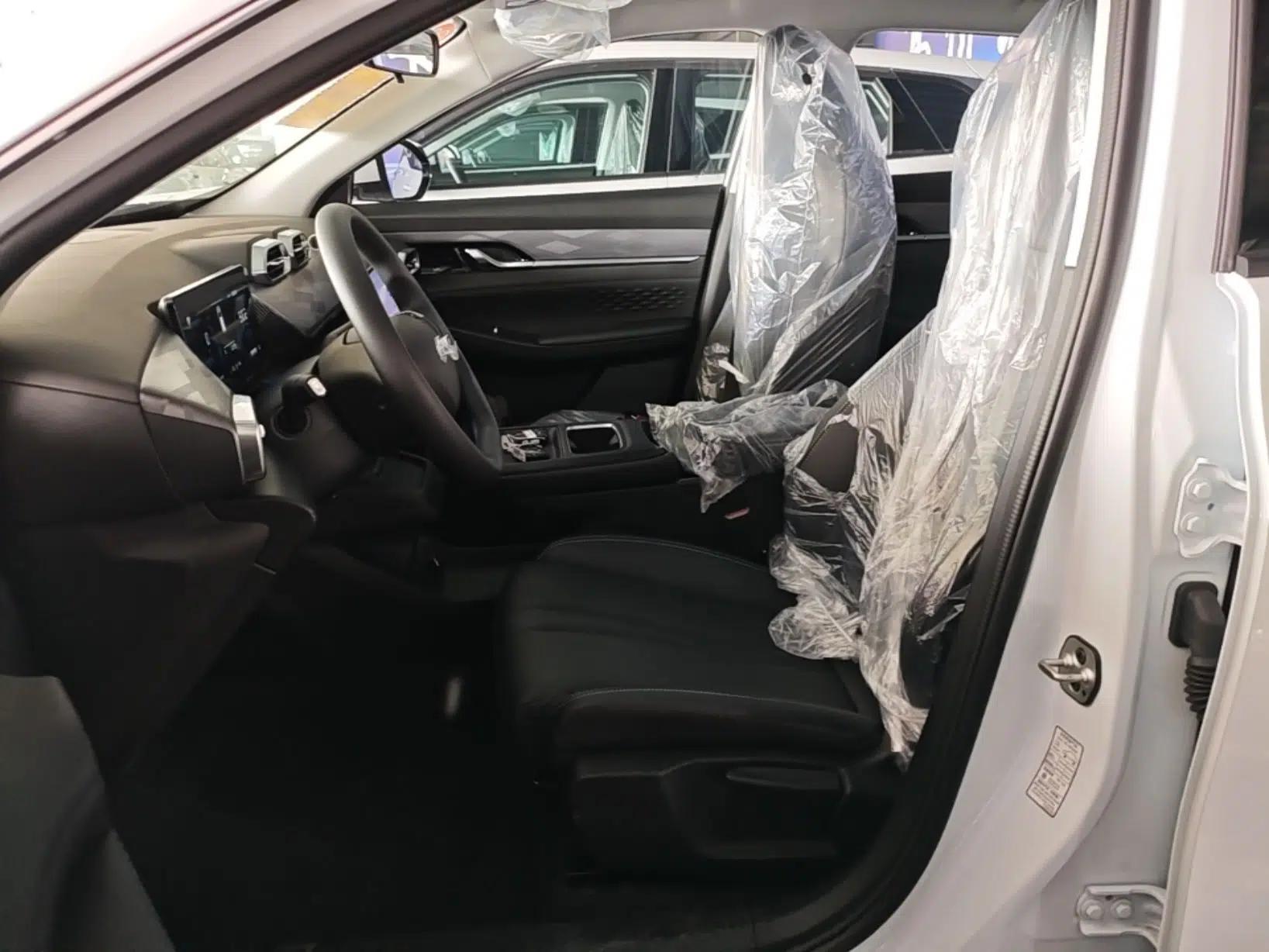Dongfeng Aeolus SKY EV01 2025 530 km AIR Elite Edition — миниатюра 17