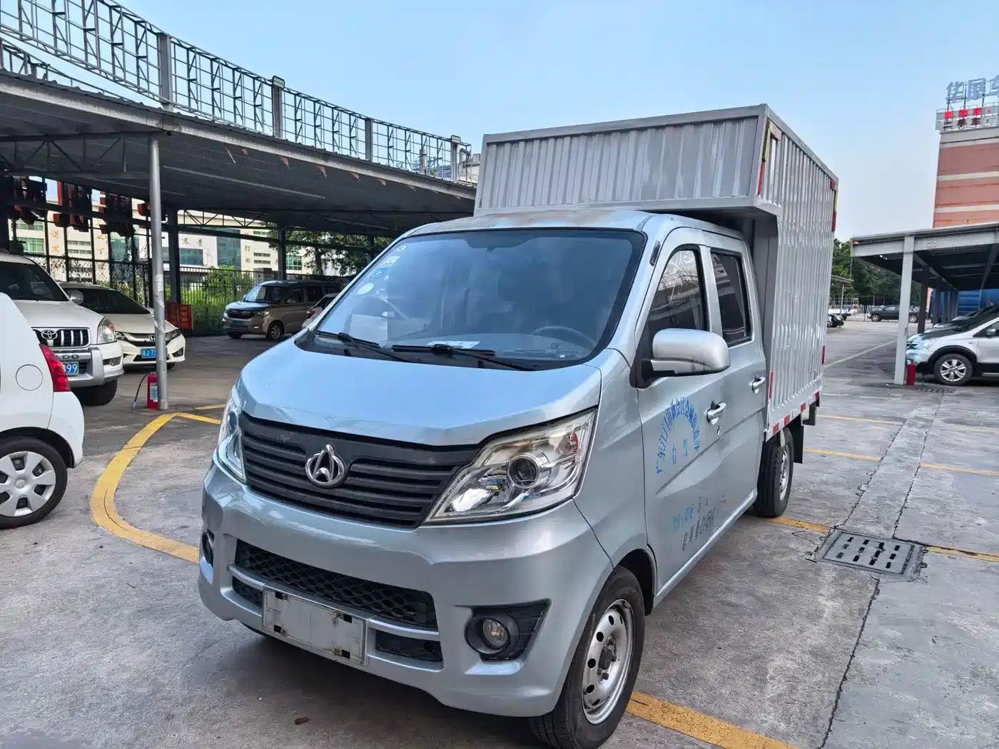 Changan Xingka 2019 1.5L Standard National VI Double-row Cargo Truck DAM15KR — миниатюра 1
