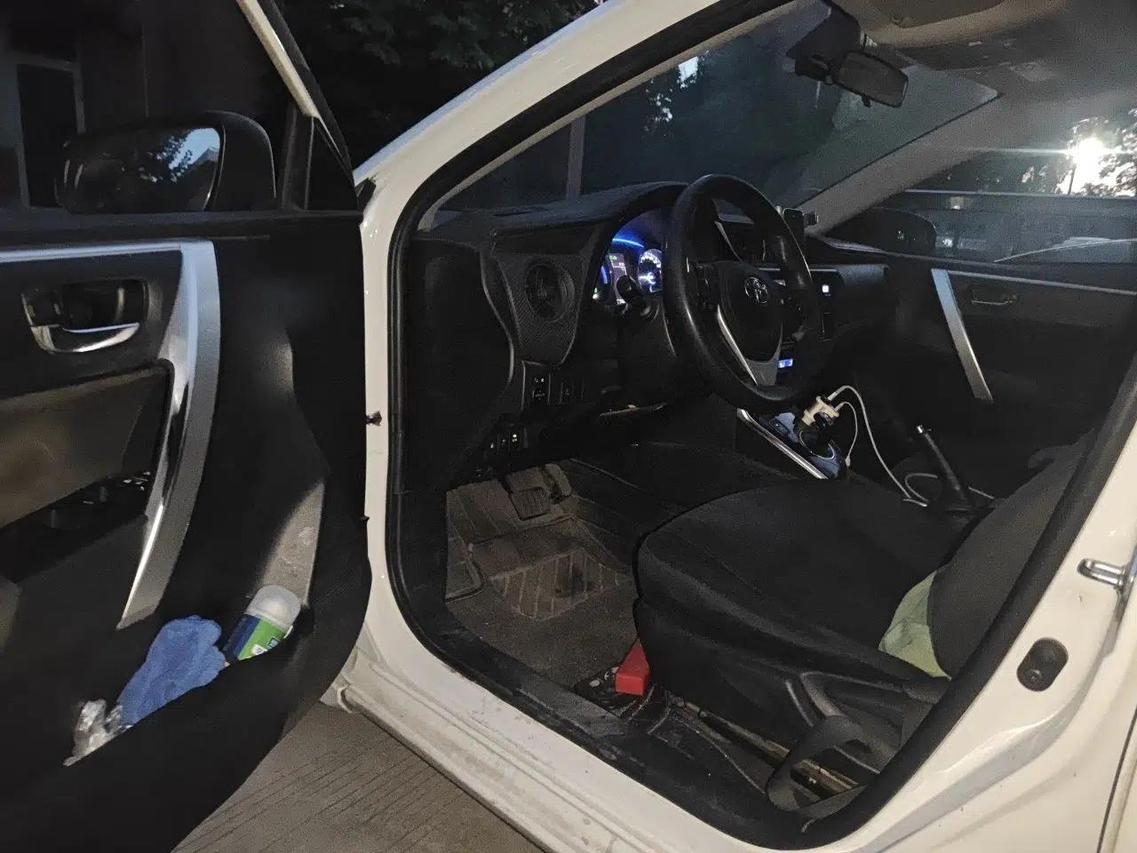 Toyota Levin Hybrid E+ 2019 1.8 PH GS E-CVT Elite Style Edition — миниатюра 16