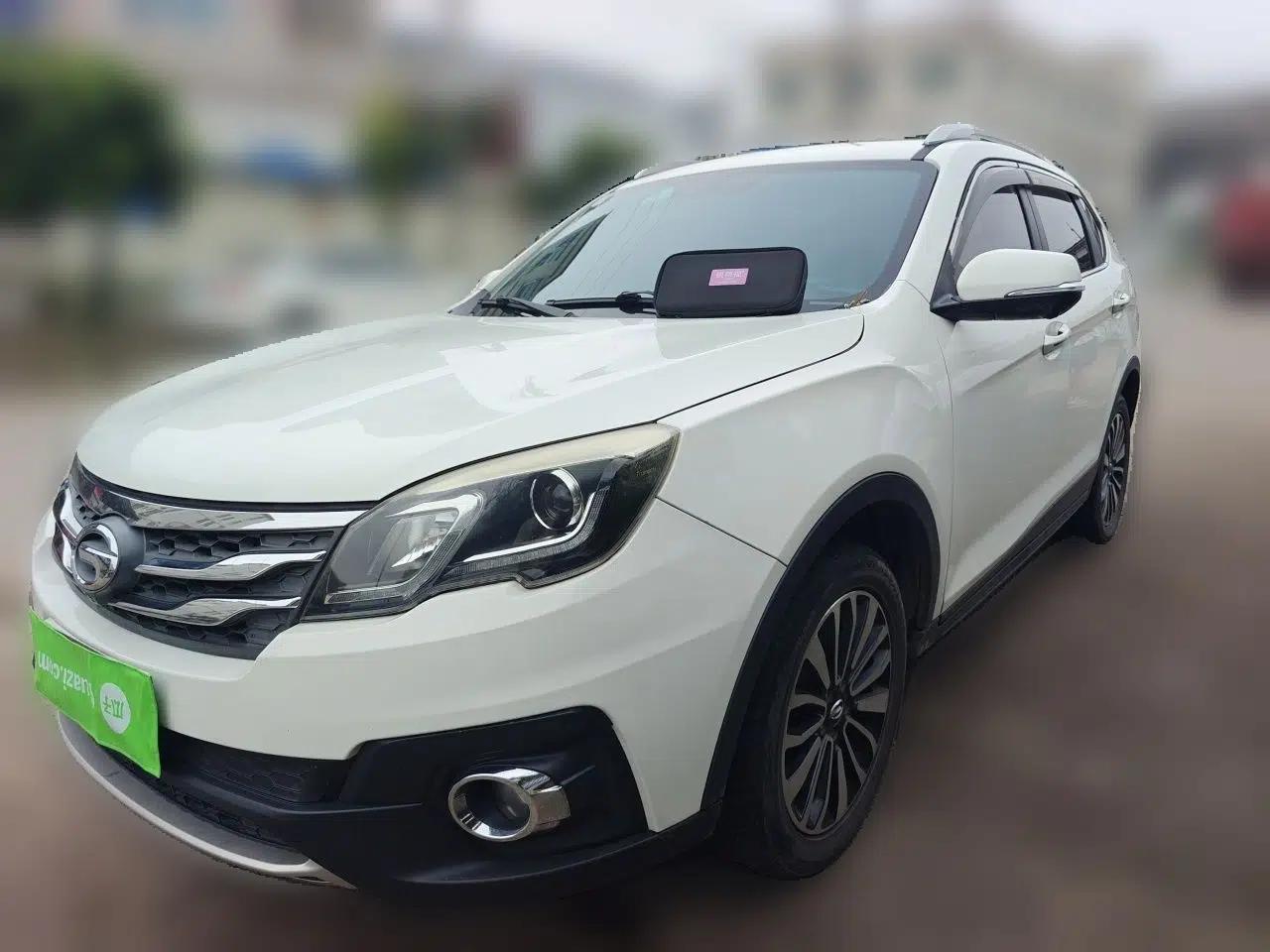 GAC Trumpchi GS5 Super 2016 2.0L Automatic Two-Wheel Drive Anniversary Edition — миниатюра 1