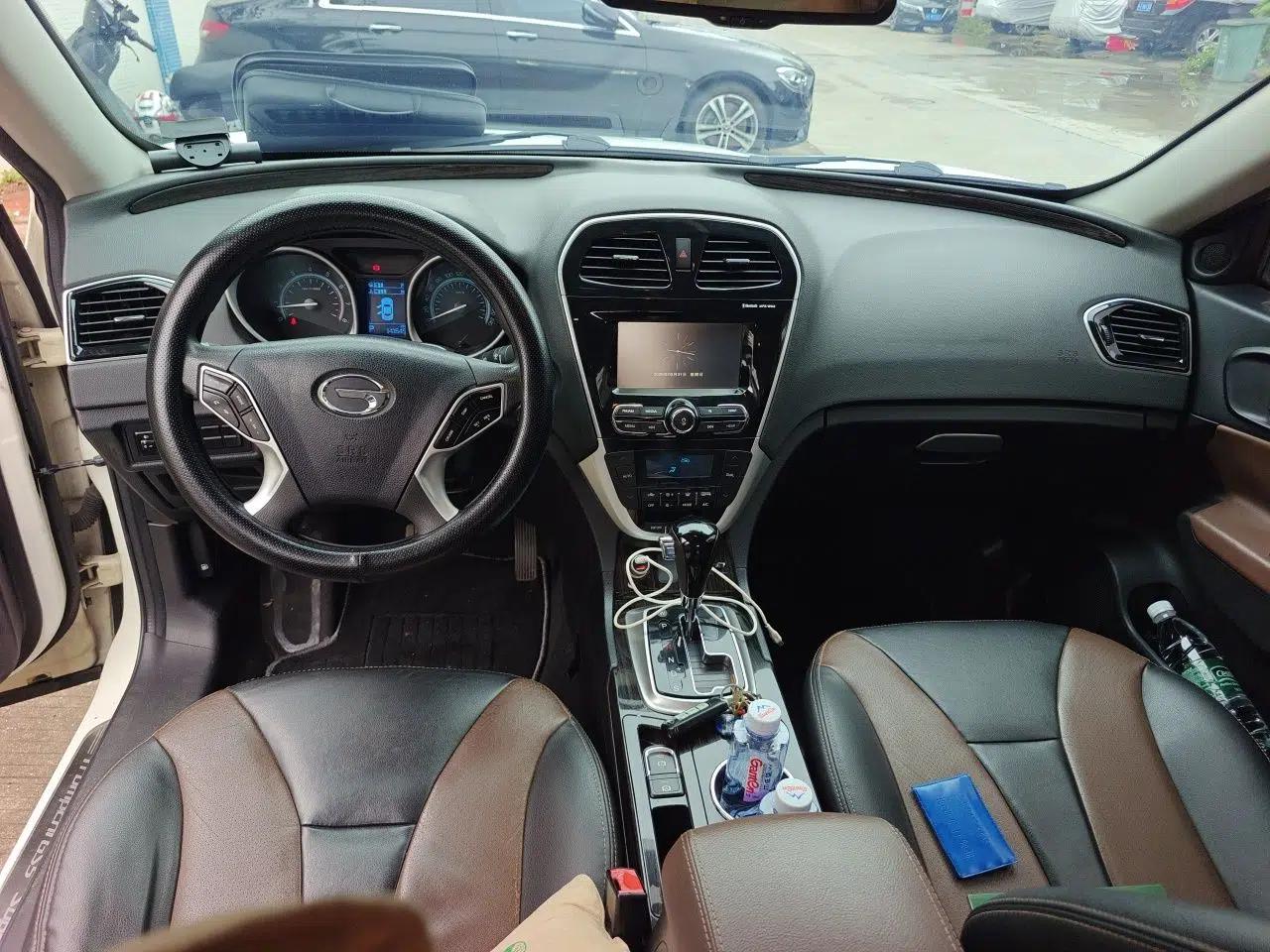 GAC Trumpchi GS5 Super 2016 2.0L Automatic Two-Wheel Drive Anniversary Edition — миниатюра 9