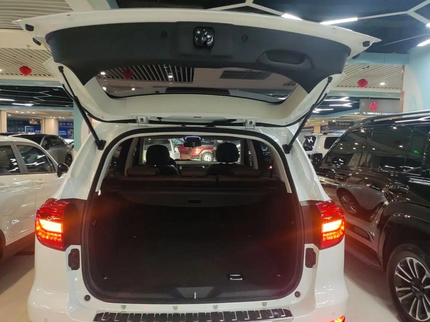 Haval H8 2017 2.0T Gasoline Two-Wheel Drive Enjoyment Version — миниатюра 22
