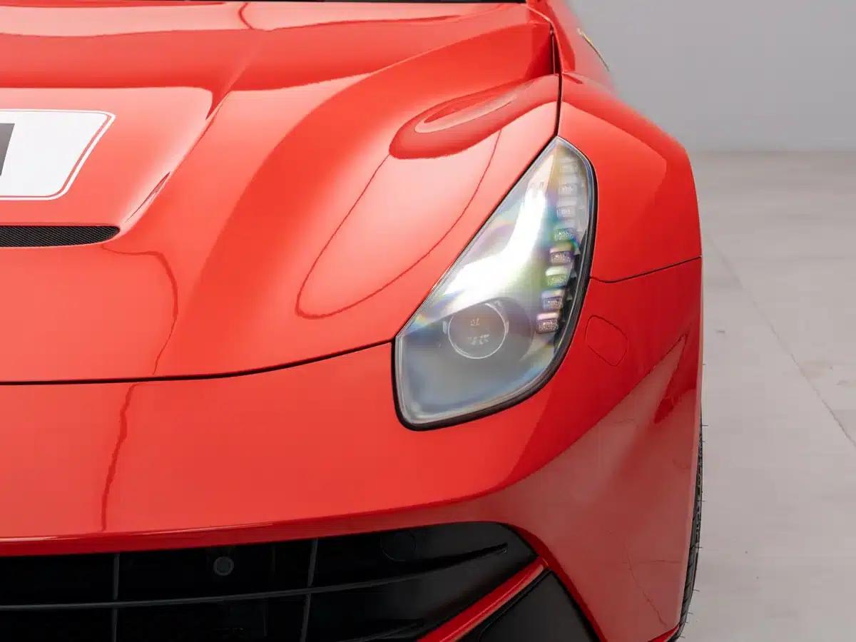 2013 F12berlinetta 6.3L Standard Model — миниатюра 3