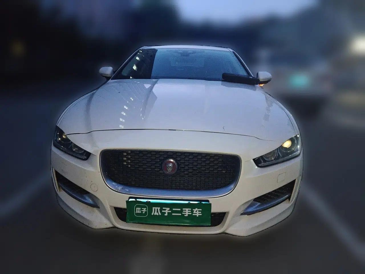 Jaguar XE 2015 2.0T 200 PS R-Sport — миниатюра 2