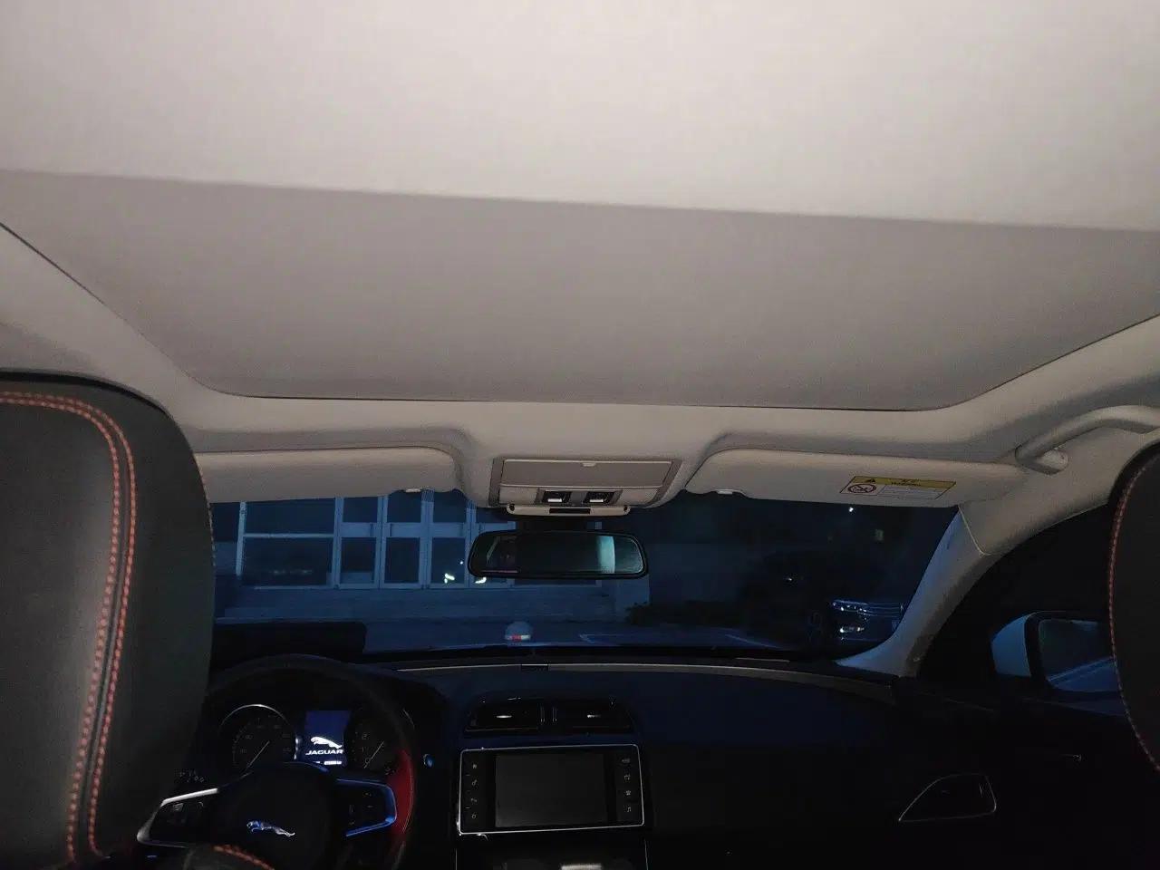Jaguar XE 2015 2.0T 200 PS R-Sport — миниатюра 18