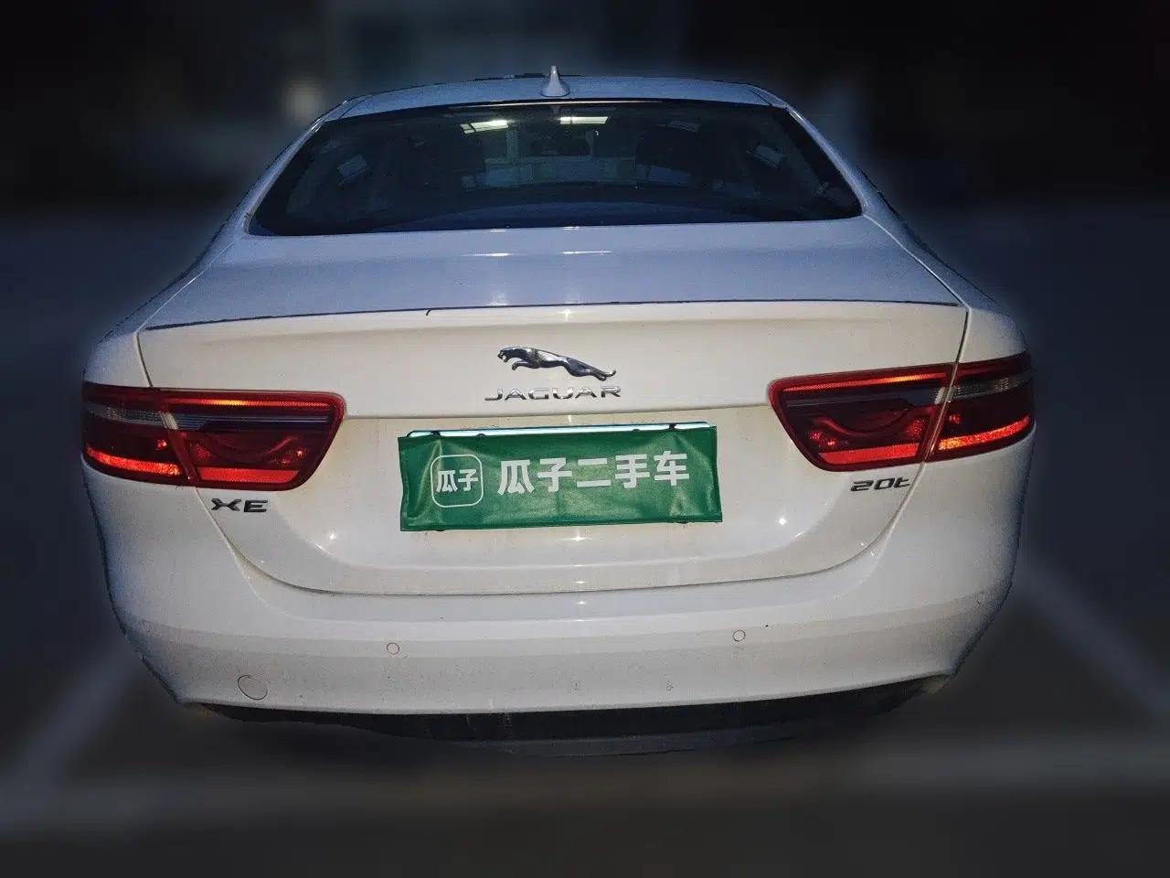 Jaguar XE 2015 2.0T 200 PS R-Sport — миниатюра 5