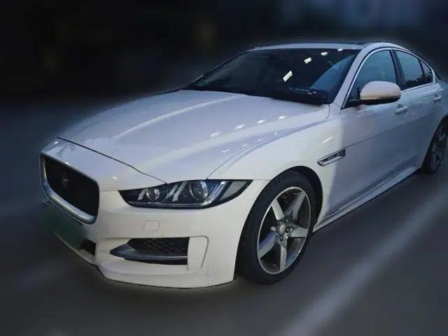 Jaguar XE 2015 2.0T 200 PS R-Sport