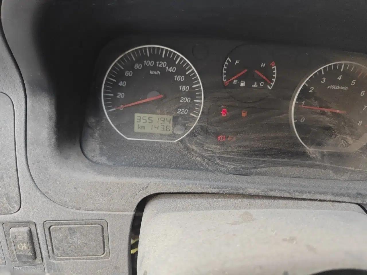 Jinbei Grace 2016 2.0L Express Utility Model — миниатюра 12