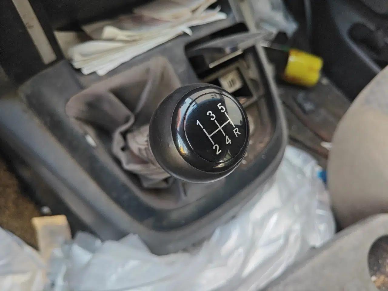 Jinbei Grace 2016 2.0L Express Utility Model — миниатюра 14