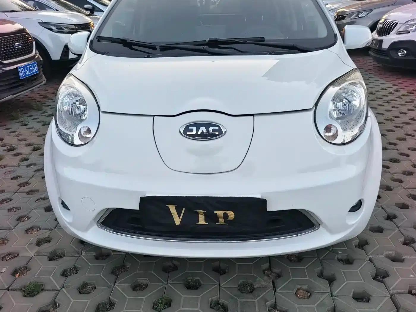 JAC iEV6E 2018 Upgraded Version iEV6E Luxury Intelligent Edition — миниатюра 2