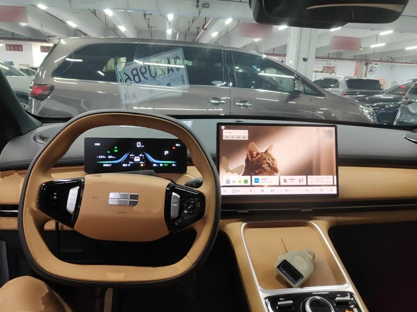 Geely Galaxy Xingjian 7 EM-i 2025 55 km Launch Edition — миниатюра 17