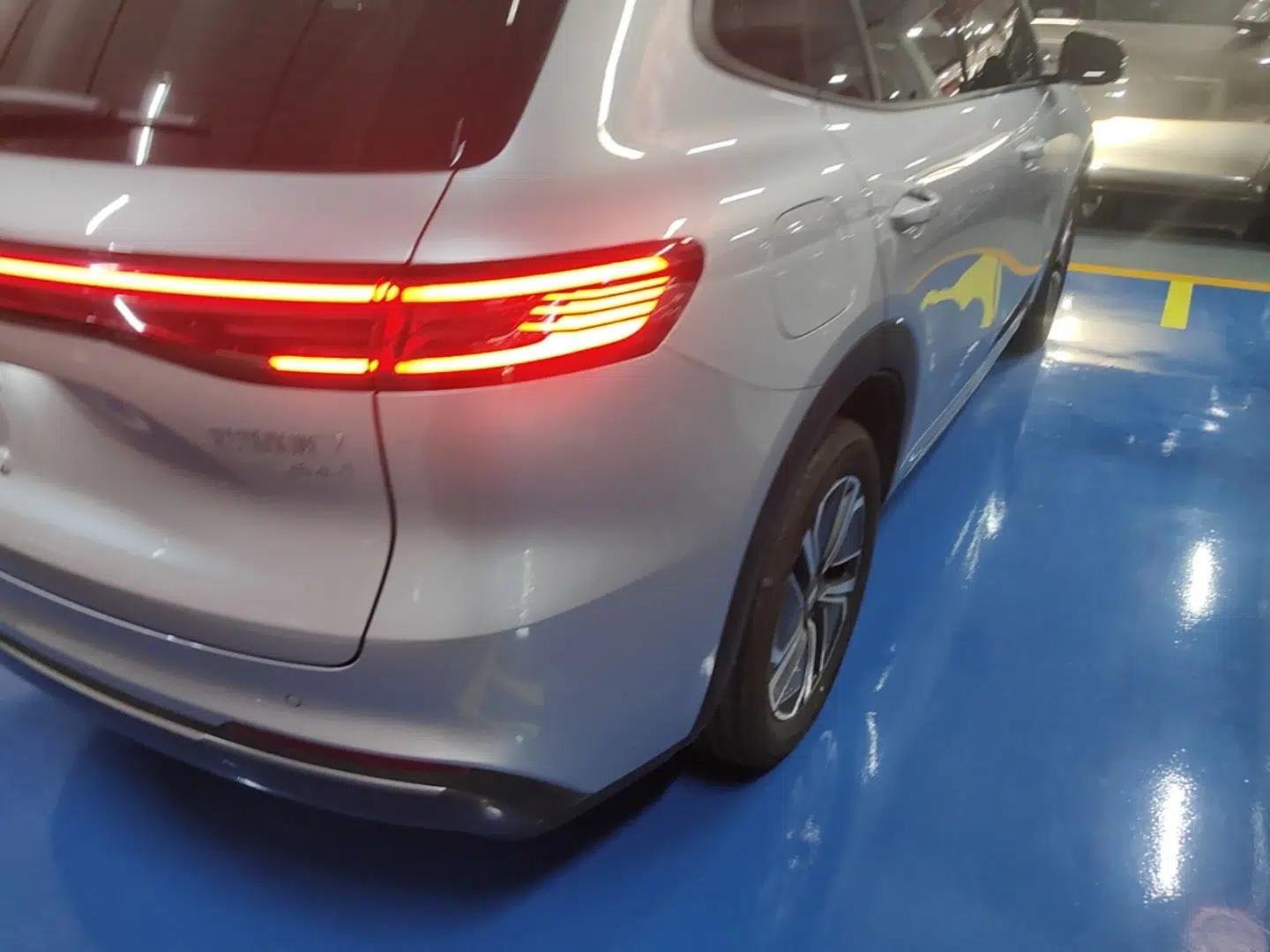Geely Galaxy Xingjian 7 EM-i 2025 55 km Launch Edition — миниатюра 9