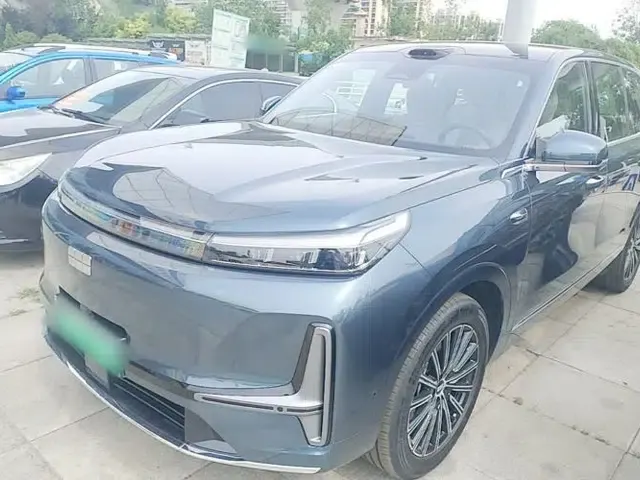 Geely Galaxy M9 2025 Model 230km Two-Wheel-Drive Smart Navigation Edition