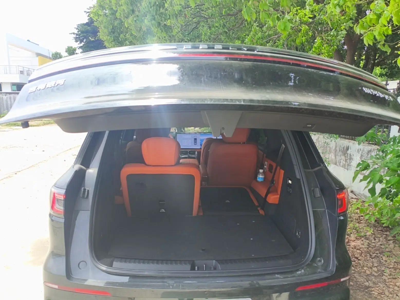 Geely Galaxy M9 2025 Model 210km Four-Wheel-Drive Leading Edition — миниатюра 27