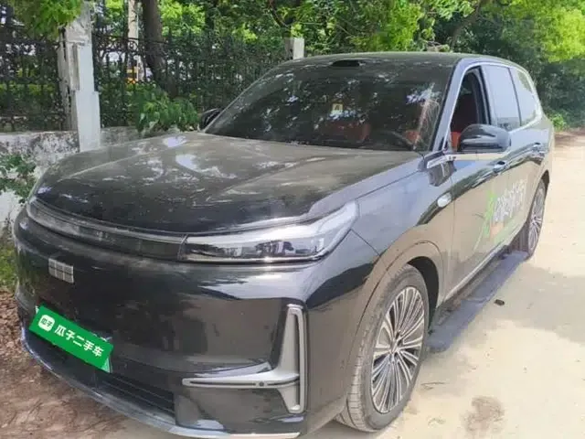 Geely Galaxy M9 2025 Model 210km Four-Wheel-Drive Leading Edition