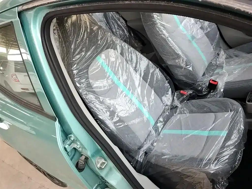 Yizhi EV2 2023 Auspicious Edition 201km Comfort Model — миниатюра 25