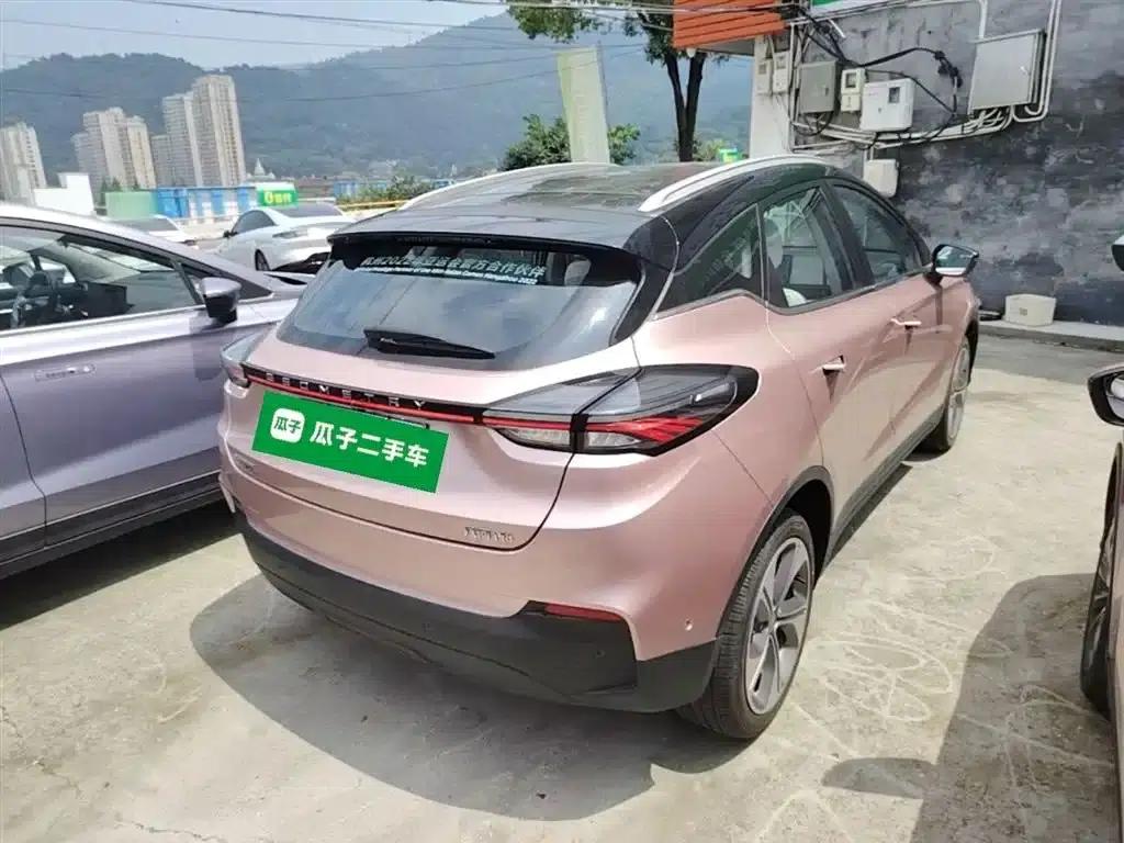 Geely Geometry M6 2022 Model 580 New Fun — миниатюра 7
