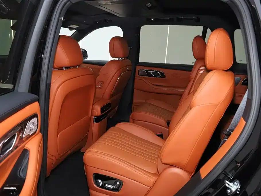Galaxy M9 2025 210km/h AWD Navigator Edition — миниатюра 27