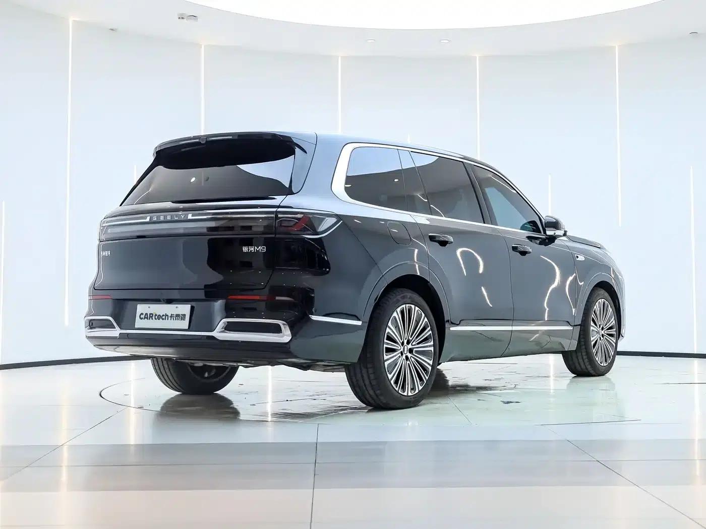 Galaxy M9 2025 210km/h AWD Navigator Edition — миниатюра 5