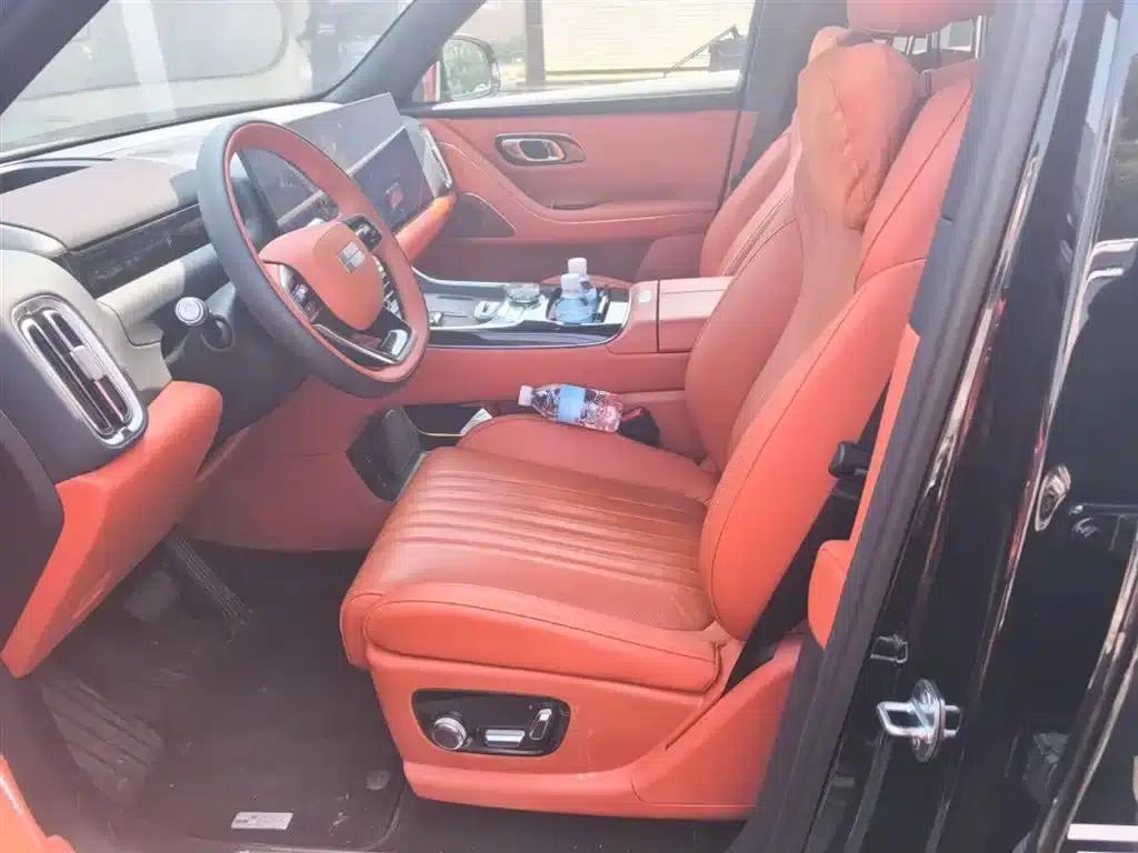 Galaxy M9 2025 210km/h AWD Navigator Edition — миниатюра 22