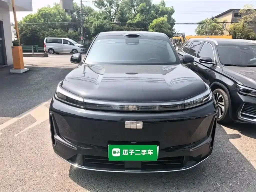 Galaxy M9 2025 210km/h AWD Navigator Edition — миниатюра 5