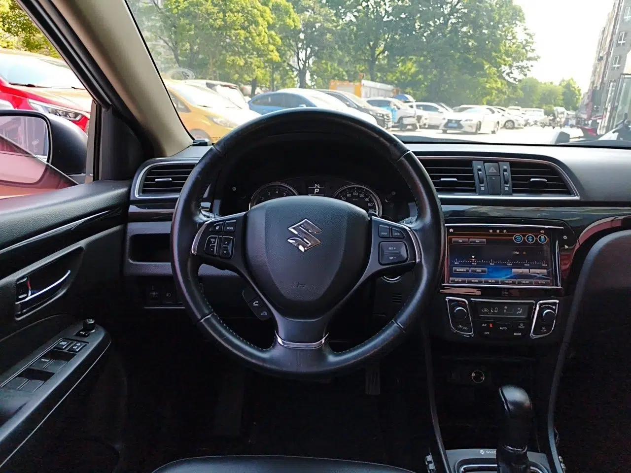 Suzuki Alivio 2018 1.6L Automatic Pro Edition Deluxe Version — миниатюра 10