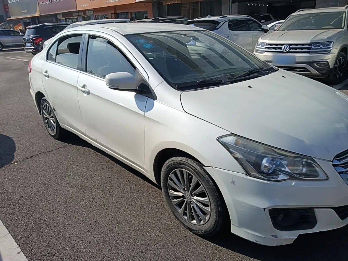 Suzuki Alivio 2015 1.6L Manual Comfort Model — миниатюра 3
