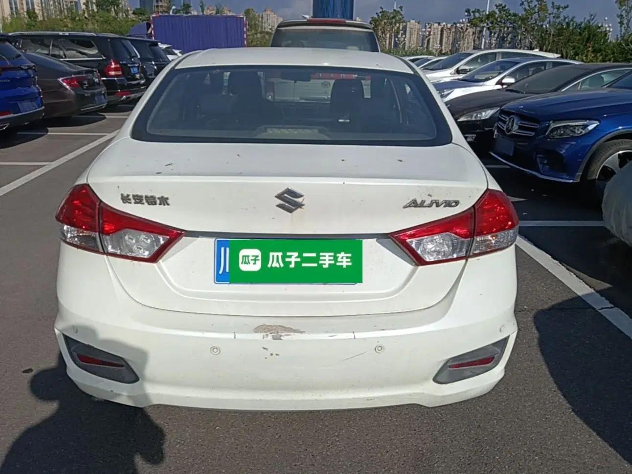 Suzuki Alivio 2015 1.6L Manual Comfort Model — миниатюра 5