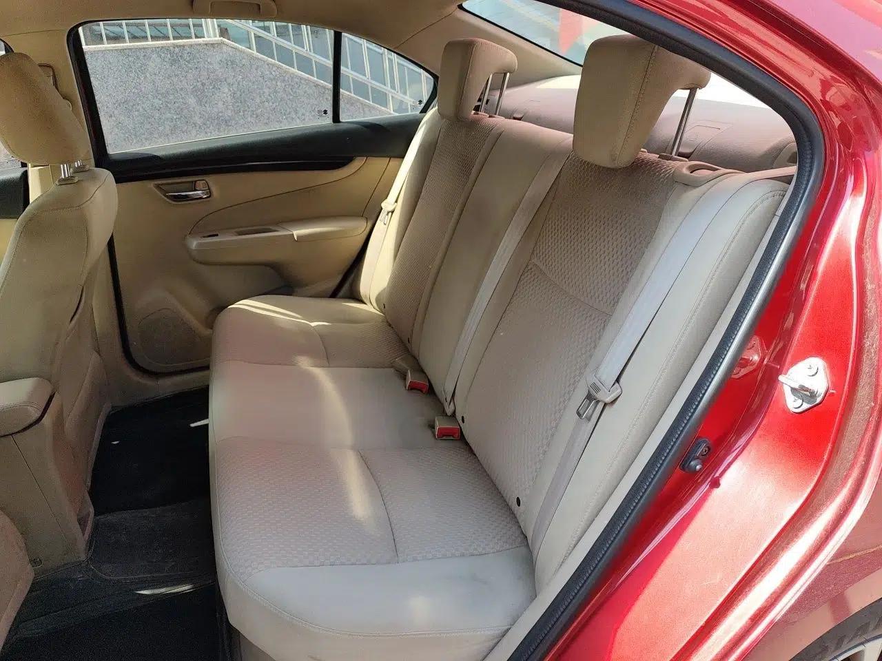 Suzuki Alivio 2015 1.6L Manual Comfort Model — миниатюра 17
