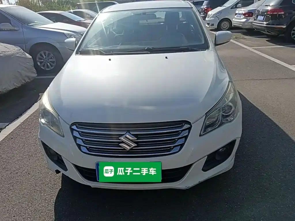 Ciaz 2015 1.6L Manual Comfort Edition — миниатюра 3