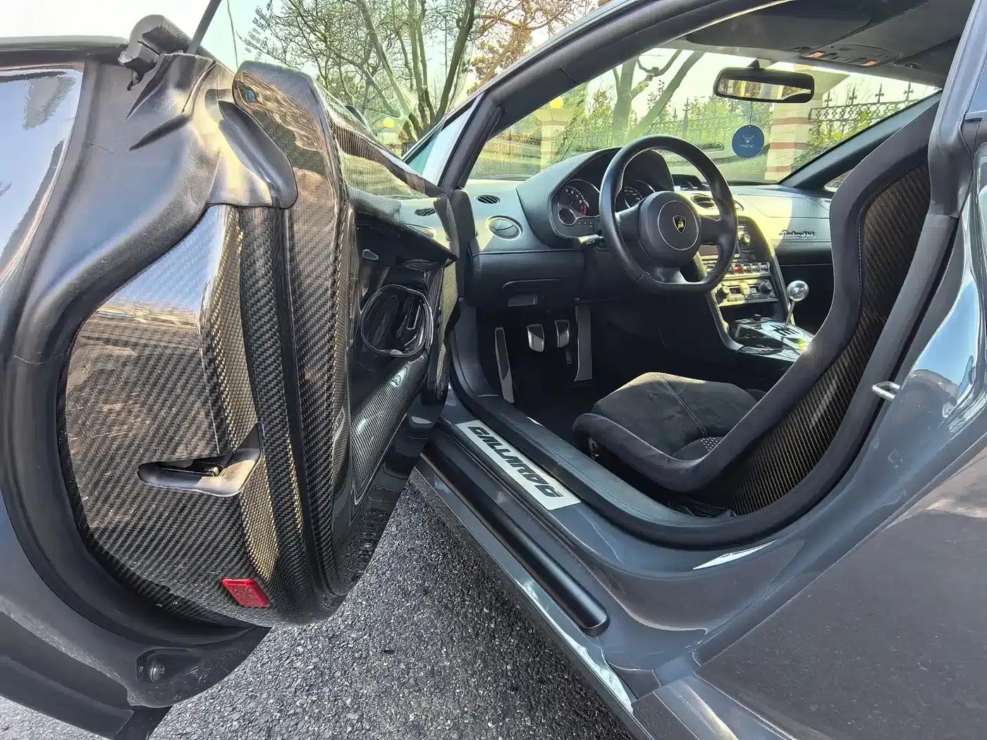 2011 Gallardo 5.2L Manual — миниатюра 11