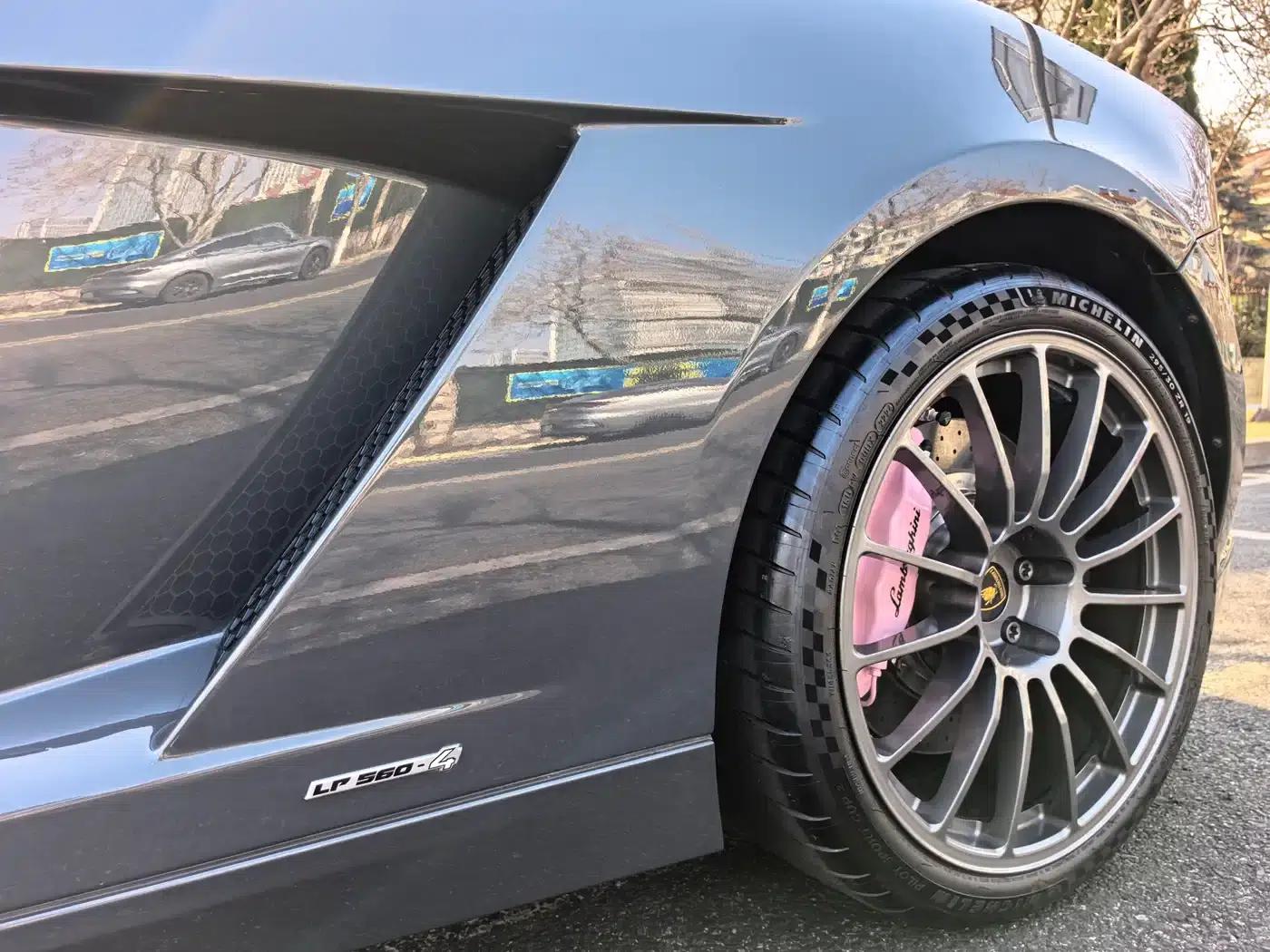 2011 Gallardo 5.2L Manual — миниатюра 4