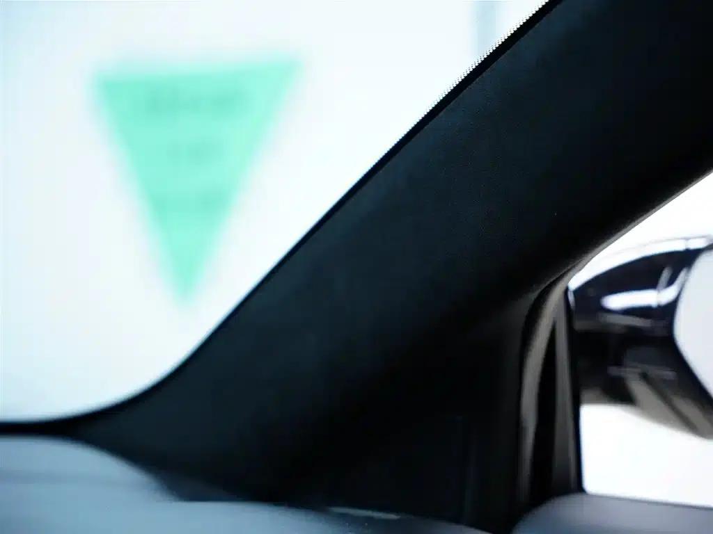 EMIRA 2021 2.0T DCT First Edition — миниатюра 12