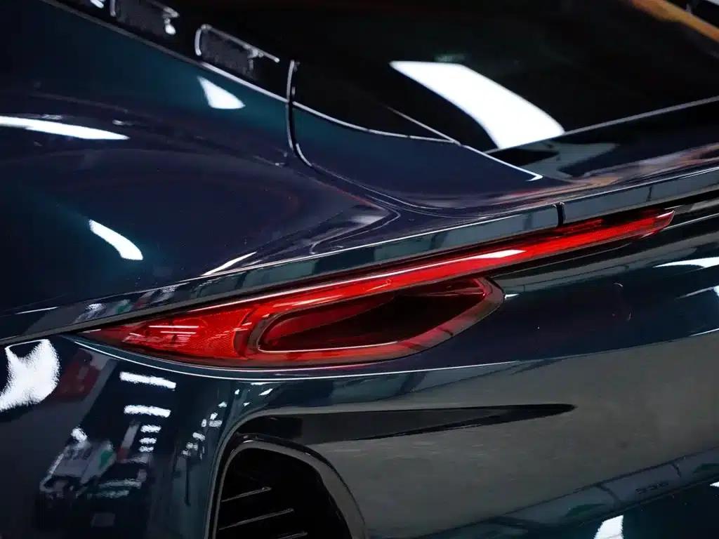 EMIRA 2021 2.0T DCT First Edition — миниатюра 3