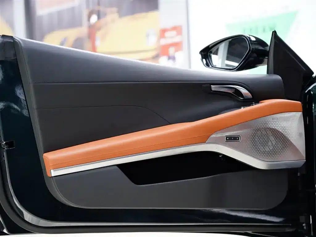 EMIRA 2021 2.0T DCT First Edition — миниатюра 25