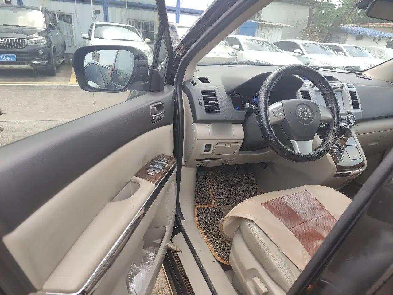 Mazda 8 2013 2.5L Deluxe Edition — миниатюра 16