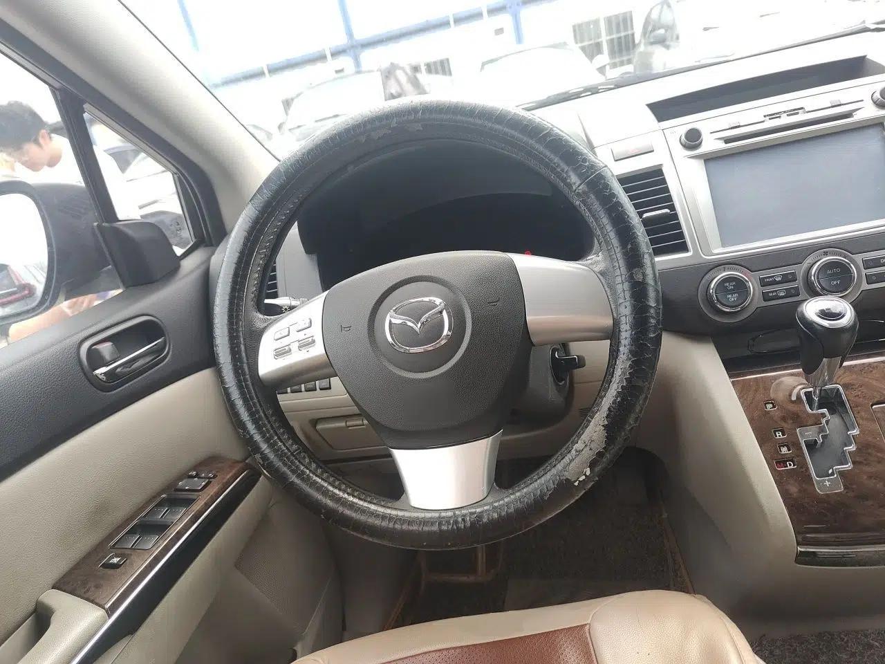 Mazda 8 2013 2.5L Deluxe Edition — миниатюра 10