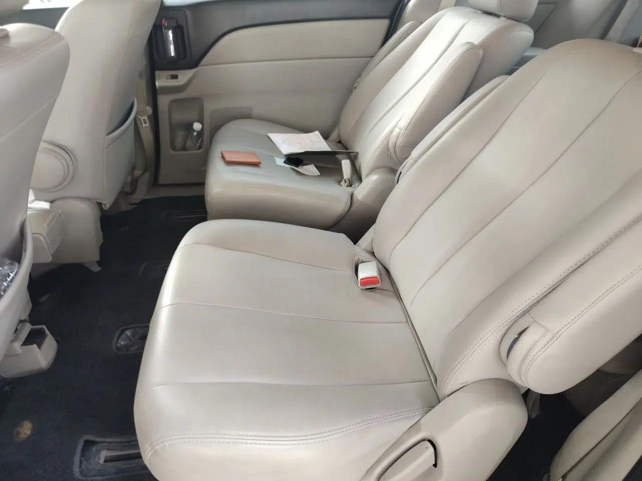 Mazda 8 2013 2.5L Ultimate Edition — миниатюра 17