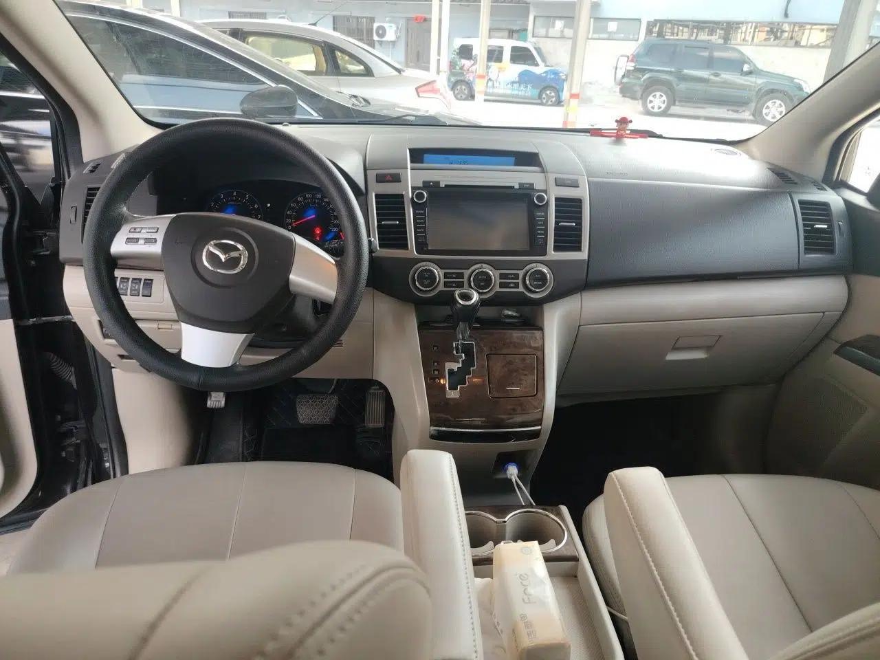 Mazda 8 2013 2.5L Ultimate Edition — миниатюра 9