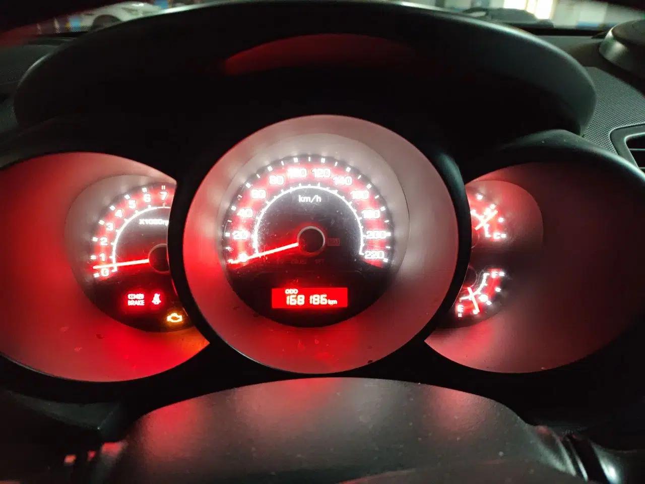 Kia Soul 2013 1.6L MT GL — миниатюра 11