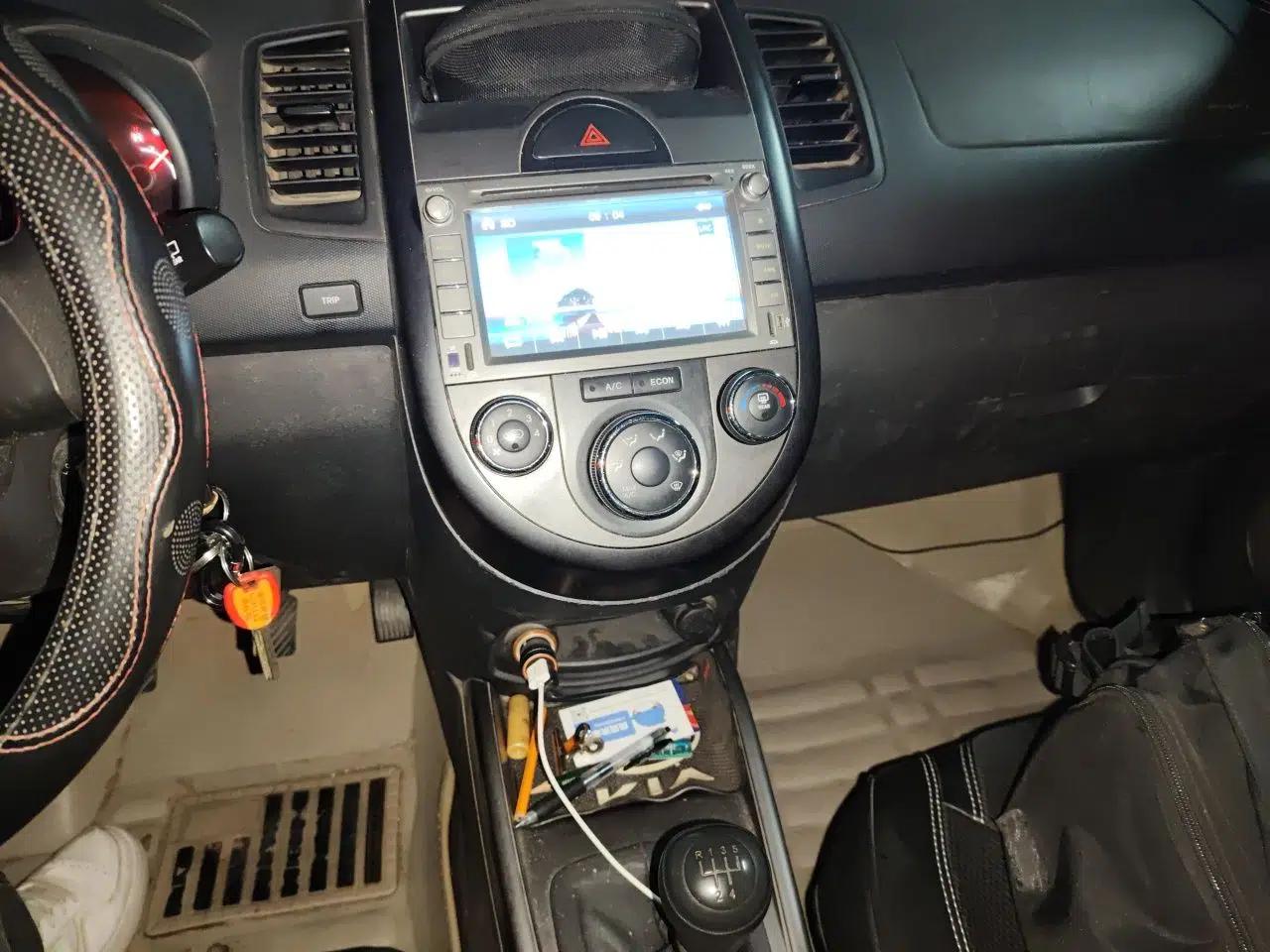 Kia Soul 2013 1.6L MT GL — миниатюра 13