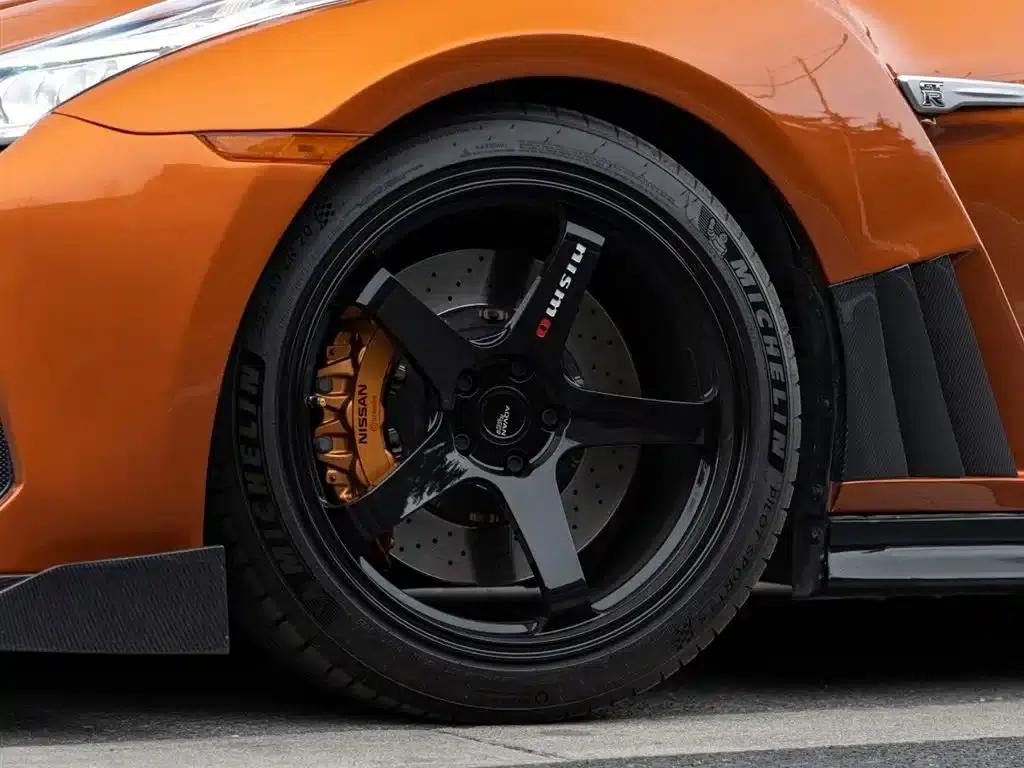 2017 Nissan GT-R 3.8T Flagship Edition — миниатюра 8