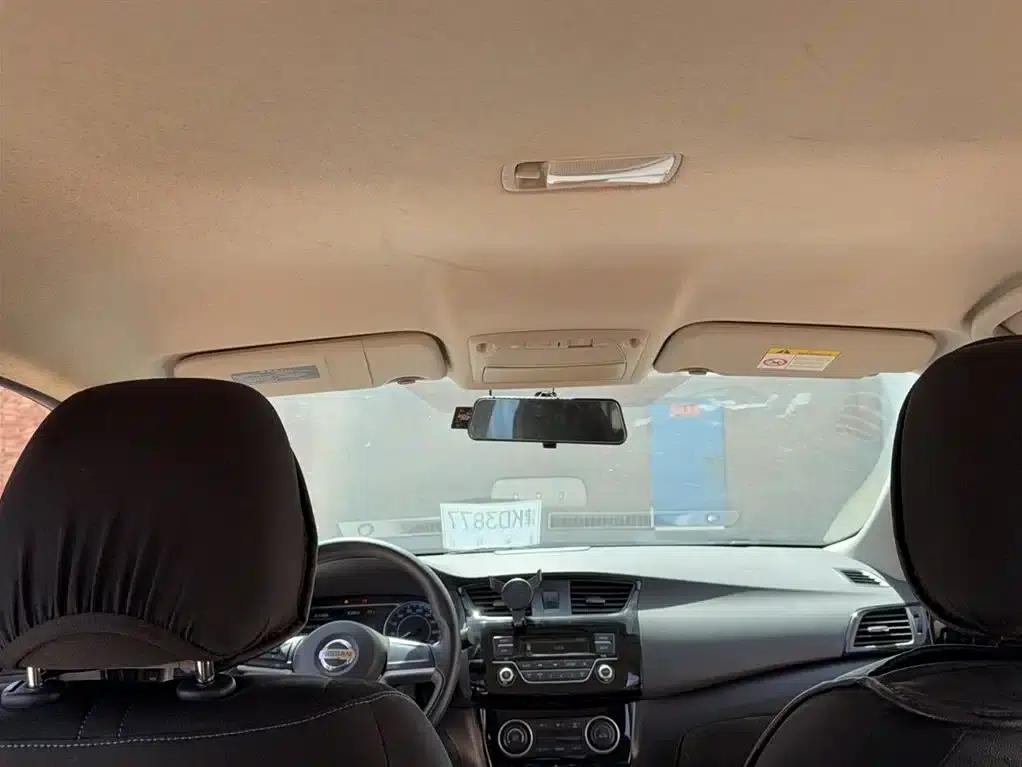 Nissan Sylphy EV 2018 Smart Edition — миниатюра 9